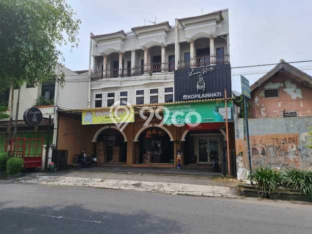 Untuk Dijual Ruko di Banjarsari Solo LT 119m2 / LB 228m2 Untuk Dijual Ruko di Banjarsari Solo LT 119m2 / LB 228m2