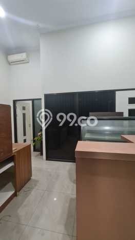 LOKASI PREMIUM! Ruko Area Bisnis di Solo Baru, Luas 520m², Siap Bisnis LOKASI PREMIUM! Ruko Area Bisnis di Solo Baru, Luas 520m², Siap Bisnis
