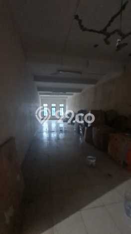 Untuk Dijual Ruko di Banjarsari Solo LT 119m2 / LB 228m2 Untuk Dijual Ruko di Banjarsari Solo LT 119m2 / LB 228m2