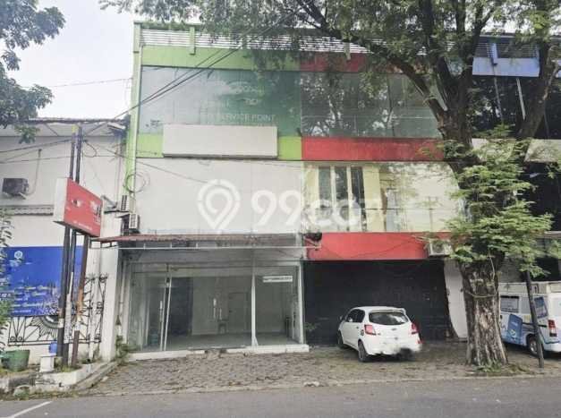 SEWA TERJANGKAU! Ruko Kawasan Banjarsari, Luas 150m², Lokasi Komersial SEWA TERJANGKAU! Ruko Kawasan Banjarsari, Luas 150m², Lokasi Komersial