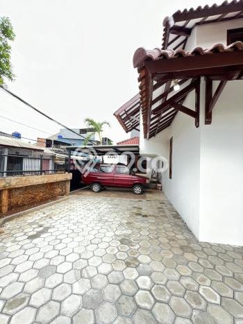 Rumah di Pejaten, Akses ke Sekolah, LT 334m2m² Rumah di Pejaten, Akses ke Sekolah, LT 334m2m²