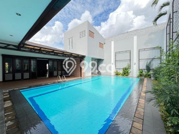 BEST DEAL! Rumah area Kemang, 4 KT, Akses Mudah Pusat Kota, LT 570m2m² LB 570m2m² BEST DEAL! Rumah area Kemang, 4 KT, Akses Mudah Pusat Kota, LT 570m2m² LB 570m2m²