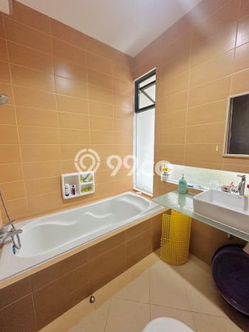 For Sale Rumah 3 Kamar Lokasi Ideal Bagus dan Strategis di Sawangan For Sale Rumah 3 Kamar Lokasi Ideal Bagus dan Strategis di Sawangan