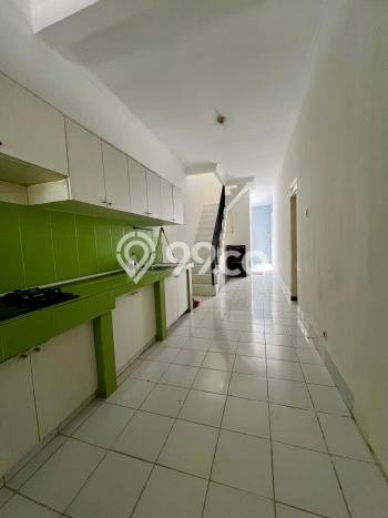 Rumah Elit Modern Tanpa Renovasi di Warung Buncit Jakarta Selatan Rumah Elit Modern Tanpa Renovasi di Warung Buncit Jakarta Selatan