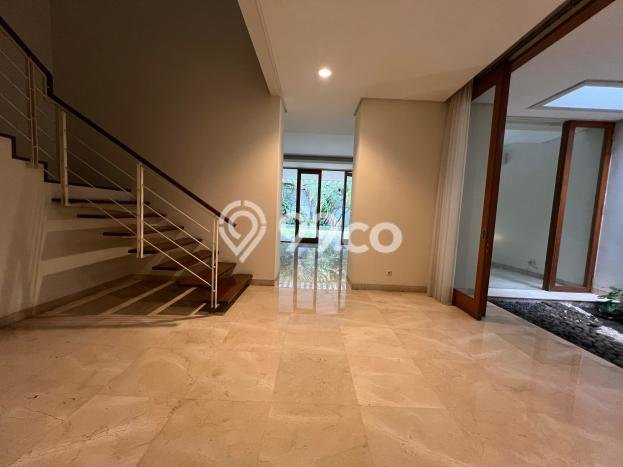Rumah Luxury Modern Tanpa Renovasi di Kemang Jakarta Selatan Rumah Luxury Modern Tanpa Renovasi di Kemang Jakarta Selatan