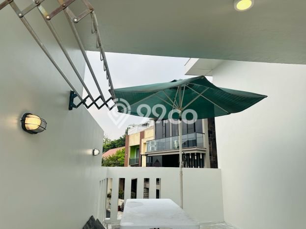 Jual Rumah Eksklusif 3 KT di Cinere, Jakarta Selatan Jual Rumah Eksklusif 3 KT di Cinere, Jakarta Selatan