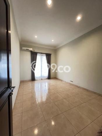 BEST DEAL! Rumah area Kemang, 4 KT, Akses Mudah Pusat Kota, LT 570m2m² LB 570m2m² BEST DEAL! Rumah area Kemang, 4 KT, Akses Mudah Pusat Kota, LT 570m2m² LB 570m2m²