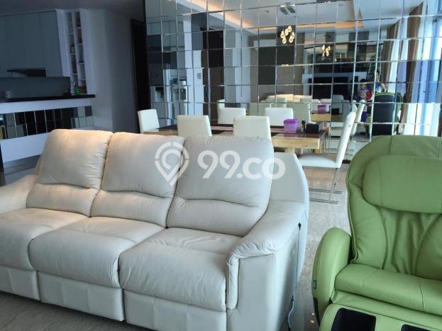 Hunian Apartemen High-Class untuk Dijual di Jakarta Barat dengan 4 BR & 3 Kamar Mandi Hunian Apartemen High-Class untuk Dijual di Jakarta Barat dengan 4 BR & 3 Kamar Mandi