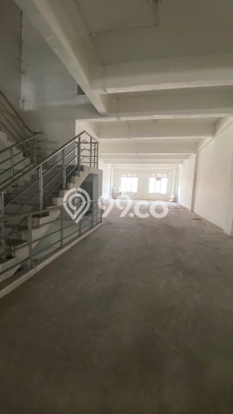 Gudang Dijual di Jakarta Utara LT 344m2 & LB 1032m2 Lokasi Terbaik! Gudang Dijual di Jakarta Utara LT 344m2 & LB 1032m2 Lokasi Terbaik!
