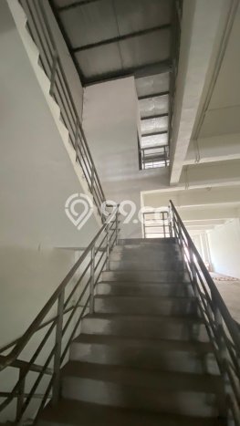 Gudang Dijual di Jakarta Utara LT 344m2 & LB 1032m2 Lokasi Terbaik! Gudang Dijual di Jakarta Utara LT 344m2 & LB 1032m2 Lokasi Terbaik!