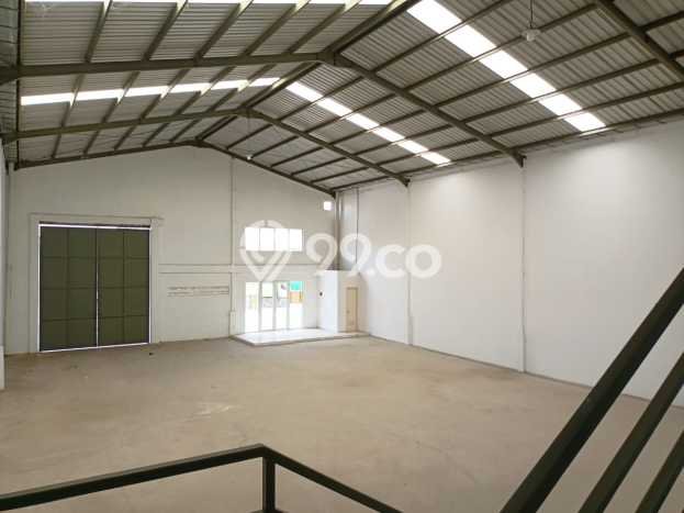 Unit Gudang Dijual di Pakuhaji Tangerang Luas Bangunan 480m2 Unit Gudang Dijual di Pakuhaji Tangerang Luas Bangunan 480m2
