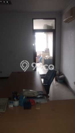 Ruko Dijual di Prime Area Jakarta Pusat Luas 320m2 Ruko Dijual di Prime Area Jakarta Pusat Luas 320m2