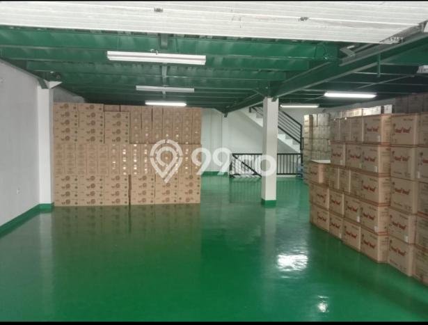 Dijual! Gudang di Daan Mogot Jakarta Barat LT 180m2 / LB 400m2 Kawasan Bisnis Dijual! Gudang di Daan Mogot Jakarta Barat LT 180m2 / LB 400m2 Kawasan Bisnis