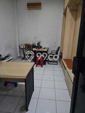 Komersial Dijual di Prime Area Jakarta Barat Luas 450m2 Komersial Dijual di Prime Area Jakarta Barat Luas 450m2