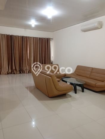 Jarang Ada! Rumah Sewa 4 Kamar Nyaman Siap Huni Pantai Indah Kapuk Jarang Ada! Rumah Sewa 4 Kamar Nyaman Siap Huni Pantai Indah Kapuk