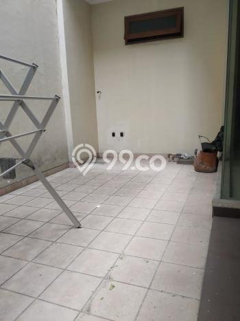 Hunian Elit LB 400m2 Siap Pakai Desain Elegan di Kedoya, Jakarta Barat Hunian Elit LB 400m2 Siap Pakai Desain Elegan di Kedoya, Jakarta Barat