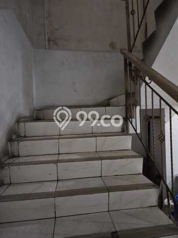 Komersial Dijual di Prime Area Jakarta Barat Luas 450m2 Komersial Dijual di Prime Area Jakarta Barat Luas 450m2