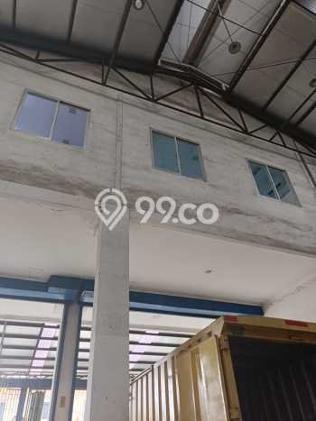 Unit Gudang Disewakan di Kapuk Kamal di Area Ramai & Strategis Unit Gudang Disewakan di Kapuk Kamal di Area Ramai & Strategis