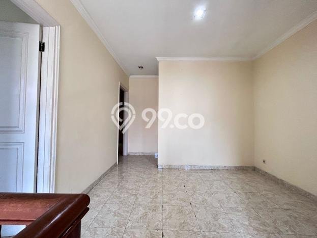 Dijual Hunian Rumah Terawat 4 KT di Raffles Hills, Jakarta Timur Dijual Hunian Rumah Terawat 4 KT di Raffles Hills, Jakarta Timur