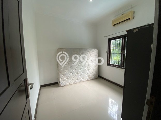 Jarang Ada! Rumah Kontrakan 5 Kamar Nyaman Siap Huni Renon Jarang Ada! Rumah Kontrakan 5 Kamar Nyaman Siap Huni Renon