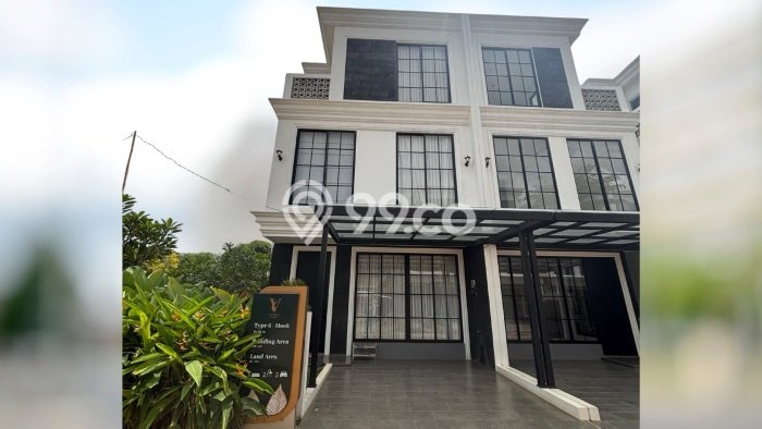 Rumah Mewah Siap Huni LT 127m2 di Palmerah, Jakarta Barat Rumah Mewah Siap Huni LT 127m2 di Palmerah, Jakarta Barat