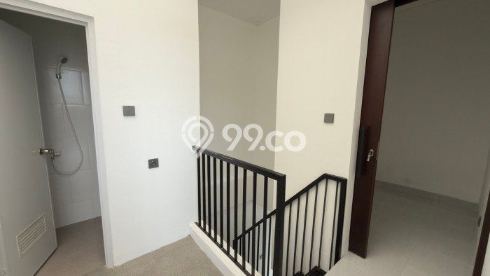 Siap Huni Rumah Mewah 4 Kamar di BSD Dekat ke Mana Pun Siap Huni Rumah Mewah 4 Kamar di BSD Dekat ke Mana Pun