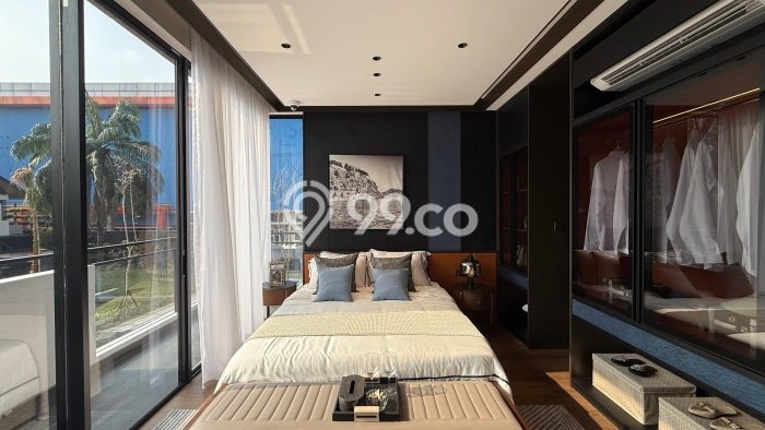 Jual Rumah Mewah Elegan Dengan View Cantik di Lebak Bulus, Jakarta Selatan Jual Rumah Mewah Elegan Dengan View Cantik di Lebak Bulus, Jakarta Selatan