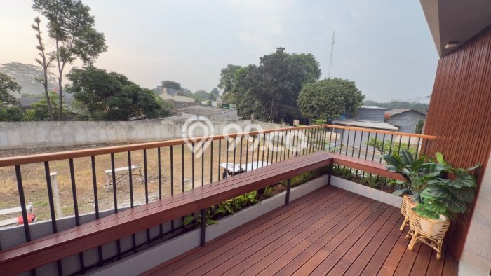 For Sale Rumah 3 Kamar Lokasi Ideal Bagus dan Strategis di Setu For Sale Rumah 3 Kamar Lokasi Ideal Bagus dan Strategis di Setu
