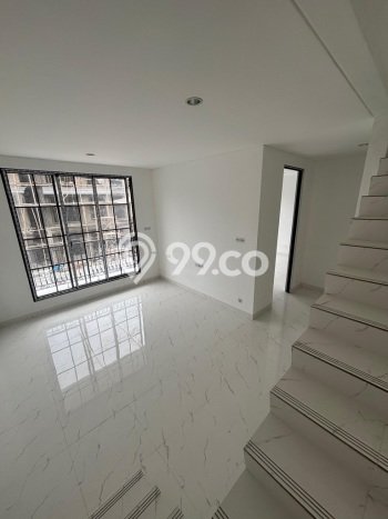 Hunian Elit LB 110m2 Siap Pakai Desain Elegan di Puri Indah, Jakarta Barat Hunian Elit LB 110m2 Siap Pakai Desain Elegan di Puri Indah, Jakarta Barat