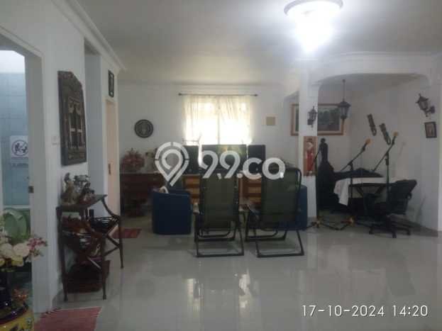 Vila Strategis Kawasan , Luas 303m2m², Akses Cianjur, Cianjur Vila Strategis Kawasan , Luas 303m2m², Akses Cianjur, Cianjur