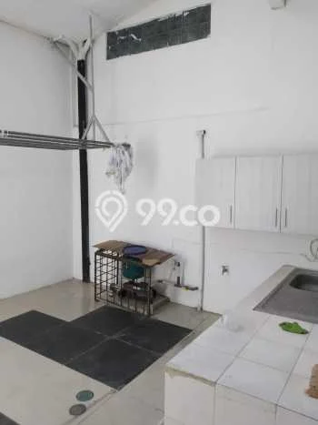 Unit Komersial Disewakan di Jakarta Barat Area Strategis Harga Kompetitif Unit Komersial Disewakan di Jakarta Barat Area Strategis Harga Kompetitif
