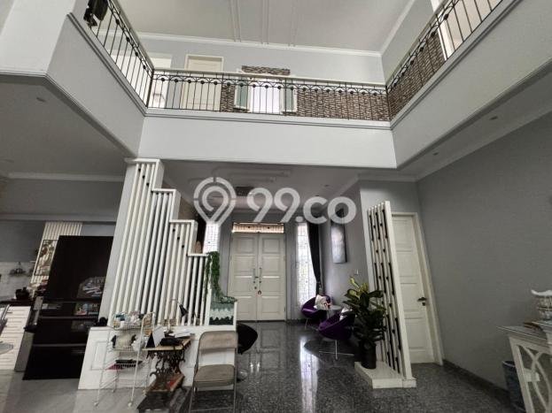 Jual Rumah Mewah Megah Dengan View Eksklusif di Rawamangun, Jakarta Timur Jual Rumah Mewah Megah Dengan View Eksklusif di Rawamangun, Jakarta Timur