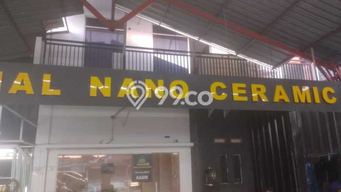 Komersial Bagus Dijual LB 200m2 Lokasi Strategis Jakarta Timur Area Cocok untuk Bisnis Komersial Bagus Dijual LB 200m2 Lokasi Strategis Jakarta Timur Area Cocok untuk Bisnis