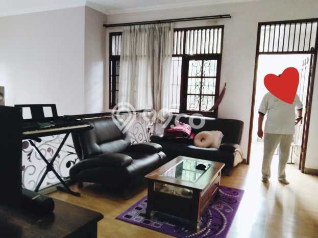 Dijual Rumah Luas Elegan Dengan View Cantik di Bintaro, Jakarta Selatan Dijual Rumah Luas Elegan Dengan View Cantik di Bintaro, Jakarta Selatan
