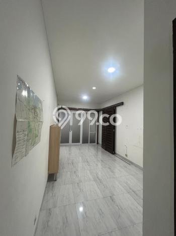 Ready to Use! Luxury House LT 220m2 Desain Elegan di Jakarta Garden City Ready to Use! Luxury House LT 220m2 Desain Elegan di Jakarta Garden City