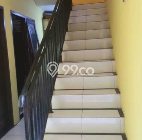 Dijual Kost Strategis di Ciputat, Tangerang Selatan 13 KT, 13 KM, Luas Bangunan 250m2 Dijual Kost Strategis di Ciputat, Tangerang Selatan 13 KT, 13 KM, Luas Bangunan 250m2