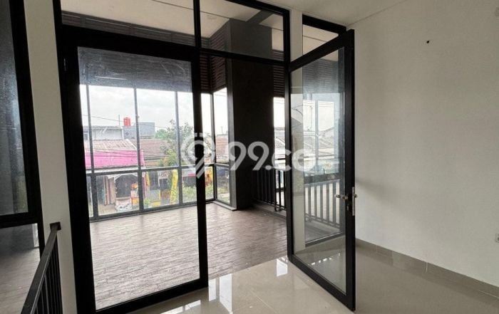 Unit Ruko Dijual di Bekasi LT 62m2 & LB 40m2 Unit Ruko Dijual di Bekasi LT 62m2 & LB 40m2