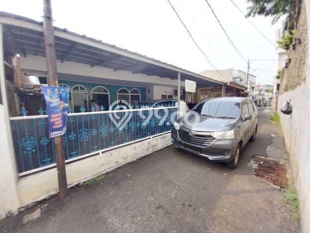 Siap Huni Hunian Elit 4 Kamar di Tebet Dekat ke Mana Pun Siap Huni Hunian Elit 4 Kamar di Tebet Dekat ke Mana Pun