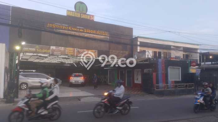 Komersial Bagus Dijual LB 200m2 Lokasi Strategis Jakarta Timur Area Cocok untuk Bisnis Komersial Bagus Dijual LB 200m2 Lokasi Strategis Jakarta Timur Area Cocok untuk Bisnis
