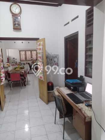 Dijual Segera Rumah Kost di Sleman, Yogyakarta 32 Kamar Dijual Segera Rumah Kost di Sleman, Yogyakarta 32 Kamar
