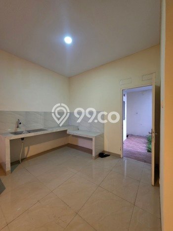 For Sale Rumah 4 Kamar Lokasi Strategis Nyaman dan Strategis di Cipondoh For Sale Rumah 4 Kamar Lokasi Strategis Nyaman dan Strategis di Cipondoh