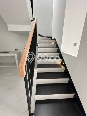 Dijual Rumah Eksklusif 3 KT di Sektor 8-Gading Serpong, Tangerang Dijual Rumah Eksklusif 3 KT di Sektor 8-Gading Serpong, Tangerang