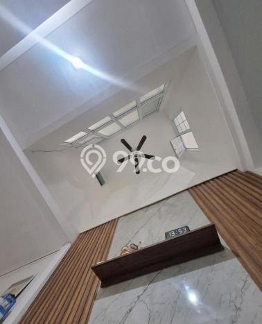 Rumah Elit Modern Tanpa Renovasi di Gading Serpong Tangerang Rumah Elit Modern Tanpa Renovasi di Gading Serpong Tangerang