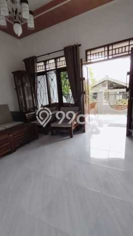 Dijual Rumah 3 Kamar Lokasi Strategis Bagus dan Strategis di Karang Tengah Dijual Rumah 3 Kamar Lokasi Strategis Bagus dan Strategis di Karang Tengah