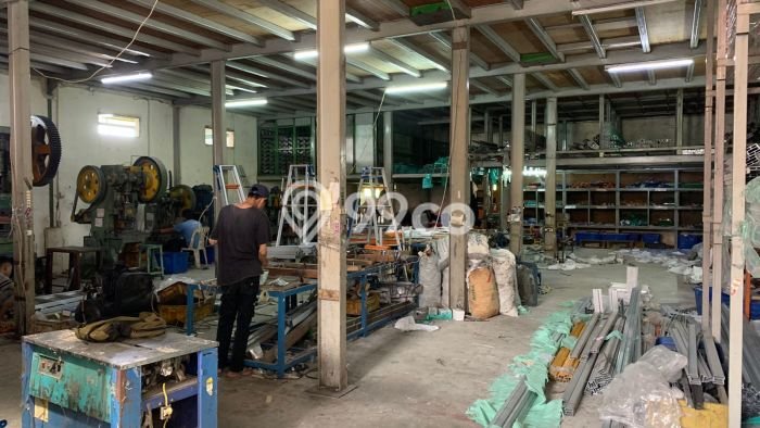 Gudang Area Premium di Tambun Selatan, Luas 700m², Mainroad Gudang Area Premium di Tambun Selatan, Luas 700m², Mainroad