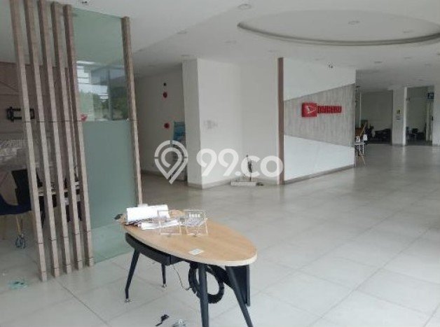 Unit Gudang Dijual di Jakarta Selatan LT 1693m2 & LB 1362m2 Unit Gudang Dijual di Jakarta Selatan LT 1693m2 & LB 1362m2