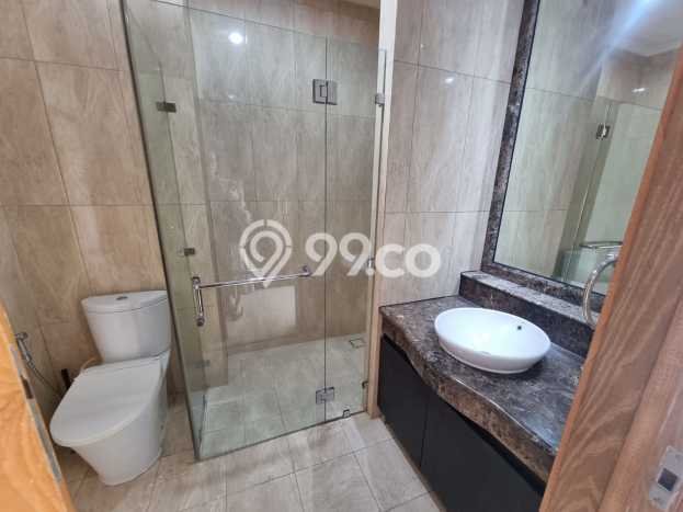 Disewakan Apartemen Ekonomis 3 BR di Patal Senayan Jakarta Selatan Disewakan Apartemen Ekonomis 3 BR di Patal Senayan Jakarta Selatan