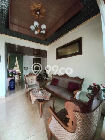 Rumah Modern Cantik 4 Kamar Siap Huni di Semarang Timur Rumah Modern Cantik 4 Kamar Siap Huni di Semarang Timur