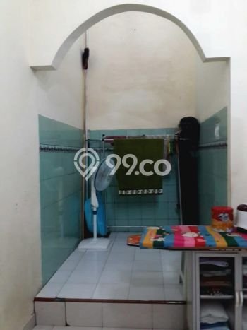 Rumah Modern Cantik 4 Kamar Siap Huni di Semarang Timur Rumah Modern Cantik 4 Kamar Siap Huni di Semarang Timur