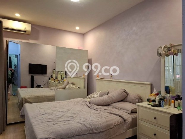 Rumah Luxury Modern Tanpa Renovasi di Galaxy Bekasi Rumah Luxury Modern Tanpa Renovasi di Galaxy Bekasi